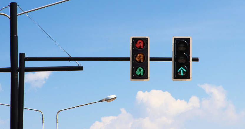 Cung Cấp Đèn Mũi Tên Quay Đầu Xe LED Uy Tín Tại TPHCM