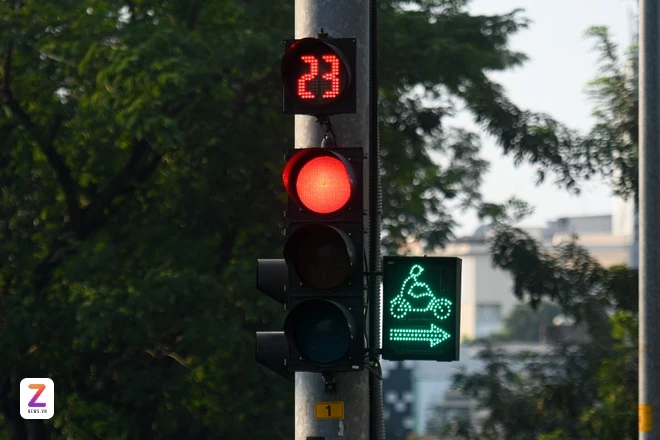Đèn LED Tín Hiệu Giao Thông Là Gì? Cấu Tạo, Nguyên Lý Hoạt Động Và Ứng Dụng Thực Tế